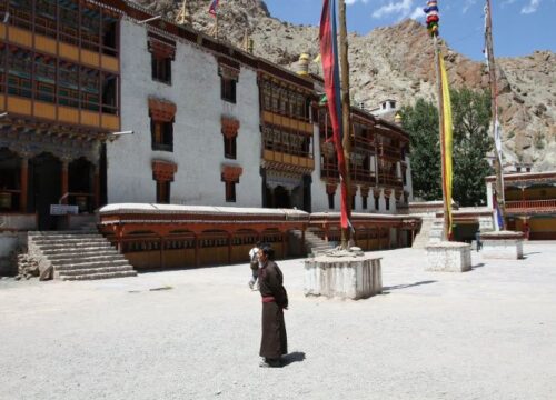 Lamayuru-to-Hemis-Trek-image-3-trekkinginladakhzanskar.com